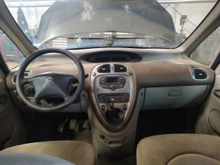 bontott CITROËN XSARA PICASSO Biztosítéktábla Utastér