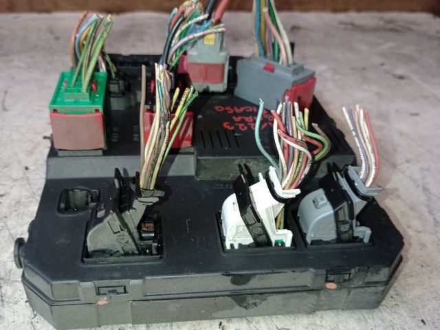 bontott CITROËN XSARA PICASSO Biztosítéktábla Utastér