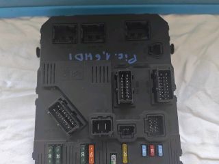 bontott CITROËN XSARA PICASSO Biztosítéktábla Utastér