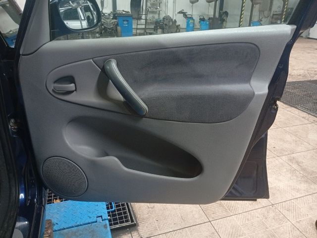 bontott CITROËN XSARA PICASSO Csomagtér Kárpit