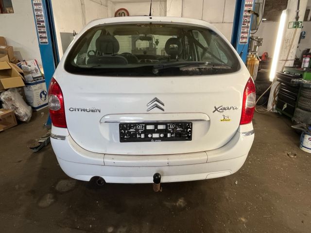 bontott CITROËN XSARA PICASSO Csomagtérajtó Gumikéder