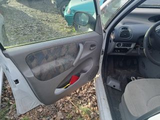 bontott CITROËN XSARA PICASSO Csomagtérajtó Motor