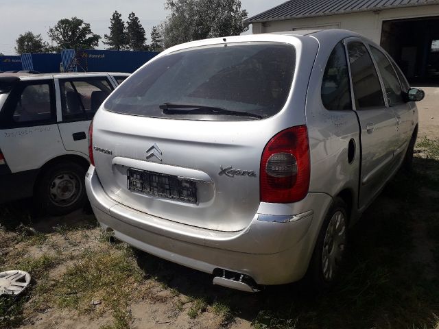 bontott CITROËN XSARA PICASSO Csomagtérajtó (Részeivel)