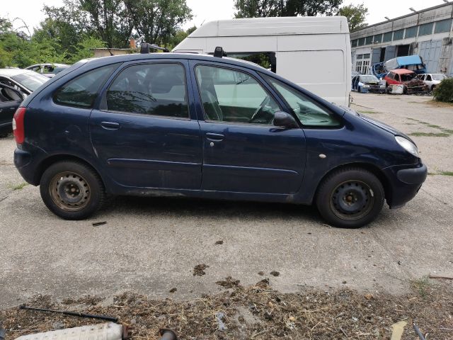 bontott CITROËN XSARA PICASSO Csomagtérajtó (Részeivel)