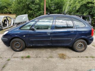 bontott CITROËN XSARA PICASSO Csomagtérajtó (Részeivel)