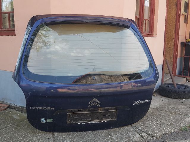 bontott CITROËN XSARA PICASSO Csomagtérajtó (Üres lemez)