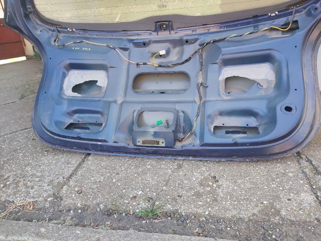 bontott CITROËN XSARA PICASSO Csomagtérajtó (Üres lemez)