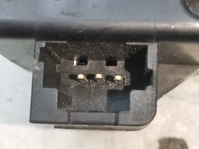 bontott CITROËN XSARA PICASSO Csomagtérajtó Zárszerkezet