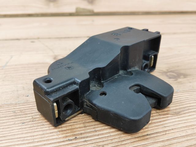 bontott CITROËN XSARA PICASSO Csomagtérajtó Zárszerkezet