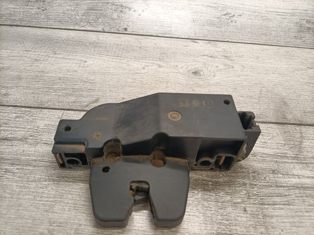 bontott CITROËN XSARA PICASSO Csomagtérajtó Zárszerkezet