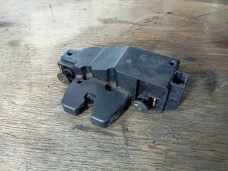 bontott CITROËN XSARA PICASSO Csomagtérajtó Zárszerkezet