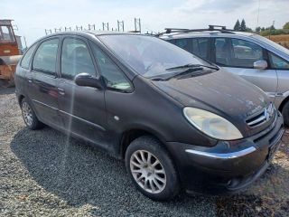 bontott CITROËN XSARA PICASSO Első Lökhárító (Üresen)