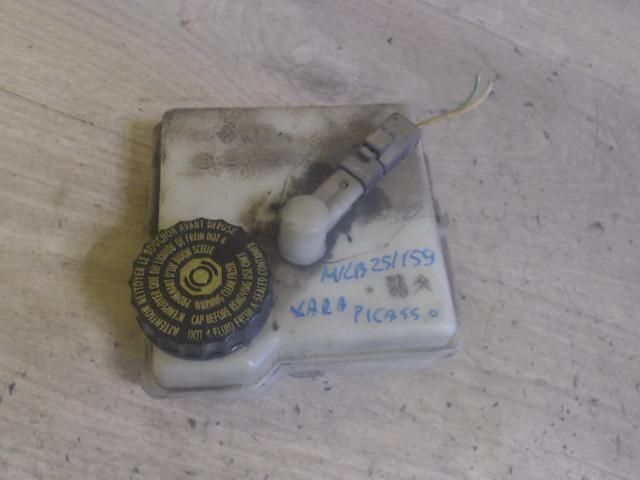 bontott CITROËN XSARA PICASSO Fékfolyadék Tartály