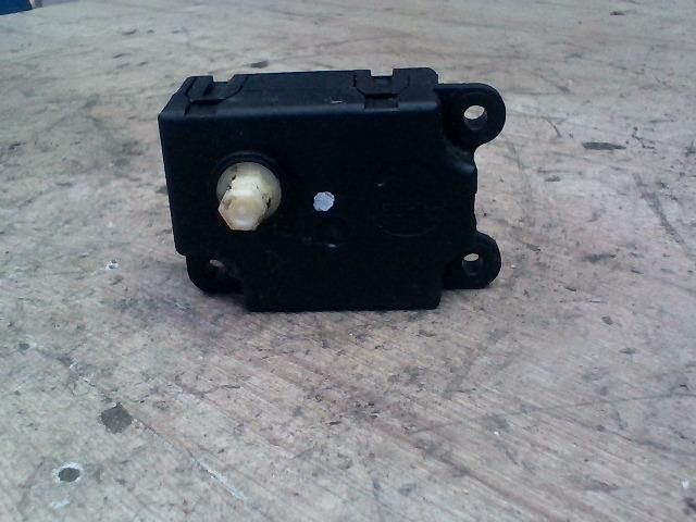 bontott CITROËN XSARA PICASSO Fűtés Állító Motor