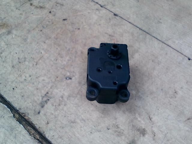 bontott CITROËN XSARA PICASSO Fűtés Állító Motor