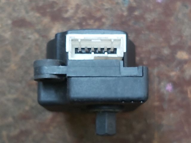 bontott CITROËN XSARA PICASSO Fűtés Állító Motor