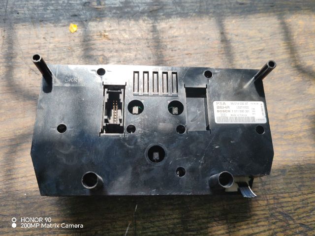 bontott CITROËN XSARA PICASSO Fűtéskapcsoló (digit klímás)