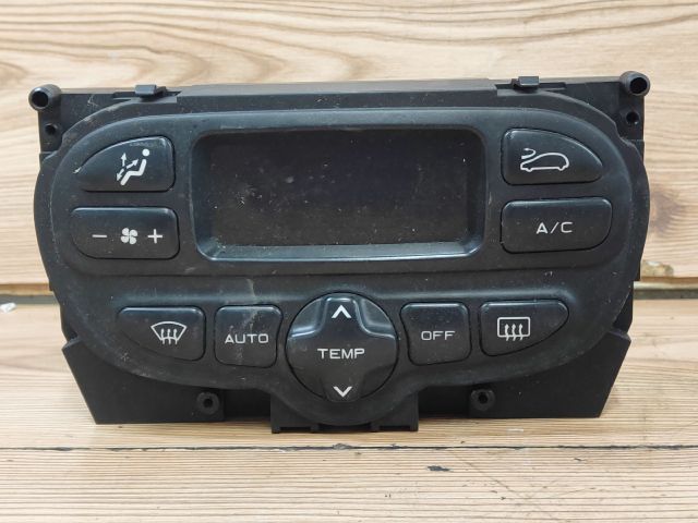 bontott CITROËN XSARA PICASSO Fűtéskapcsoló (digit klímás)