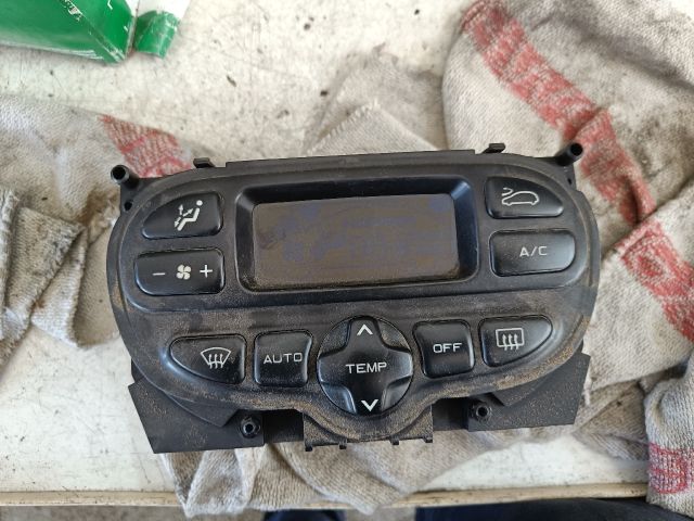 bontott CITROËN XSARA PICASSO Fűtéskapcsoló (digit klímás)