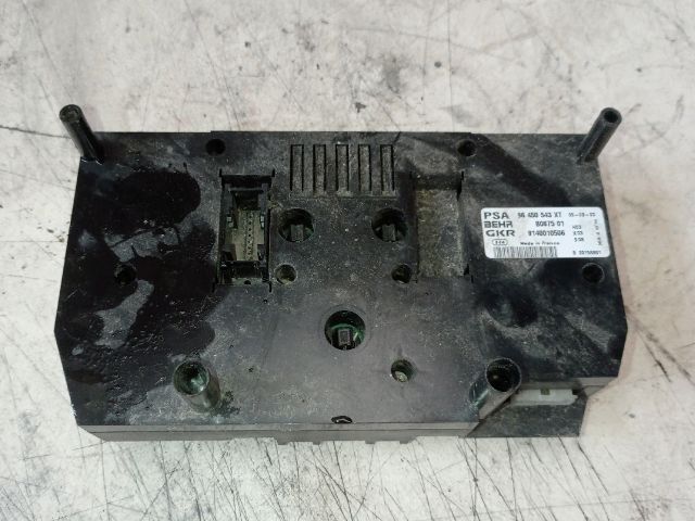 bontott CITROËN XSARA PICASSO Fűtéskapcsoló (digit klímás)