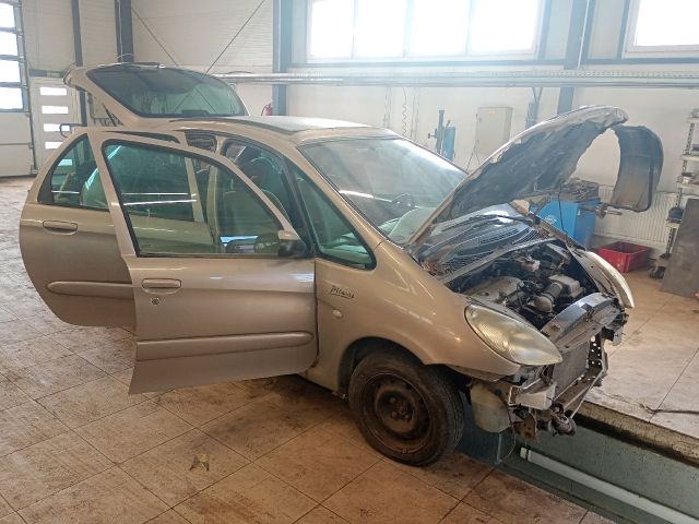bontott CITROËN XSARA PICASSO Fűtéskapcsoló (digit klímás)