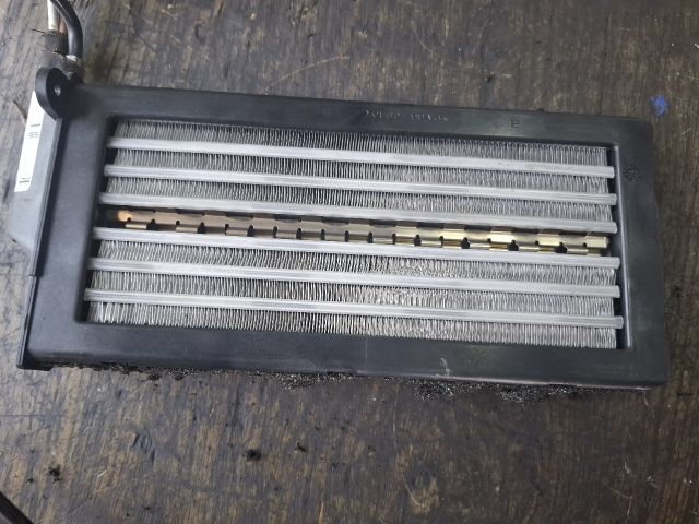 bontott CITROËN XSARA PICASSO Fűtőradiátor (Elektromos)