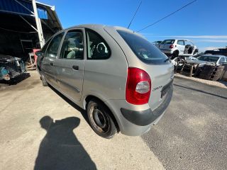 bontott CITROËN XSARA PICASSO Hátfal