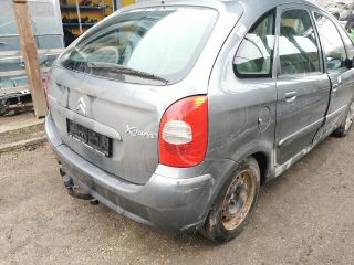 bontott CITROËN XSARA PICASSO Hátsó Embléma