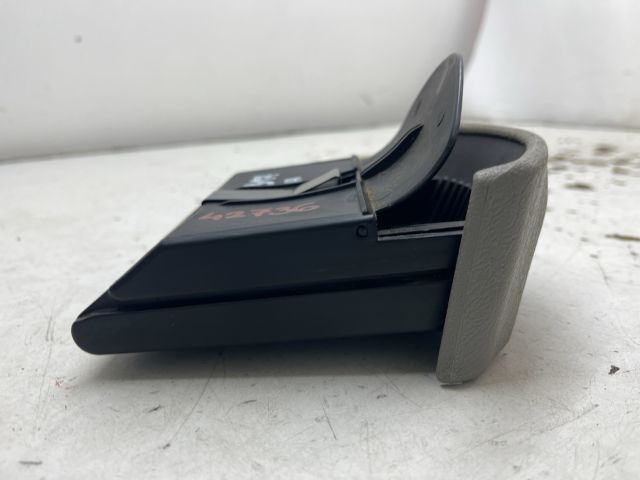 bontott CITROËN XSARA PICASSO Hátsó Hamutartó