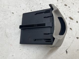 bontott CITROËN XSARA PICASSO Hátsó Hamutartó