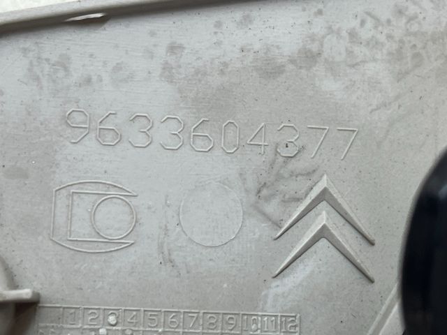 bontott CITROËN XSARA PICASSO Hátsó középső Biztonsági Öv