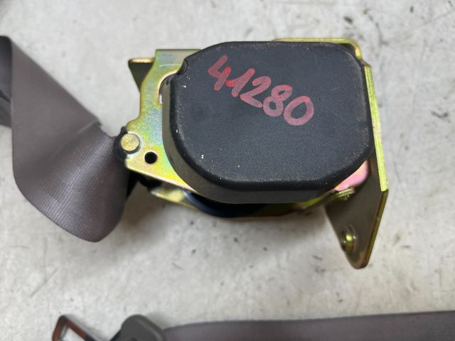 bontott CITROËN XSARA PICASSO Hátsó középső Biztonsági Öv