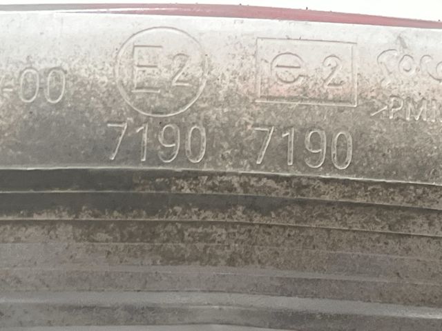 bontott CITROËN XSARA PICASSO Hátsó Rendszámtábla Világítás