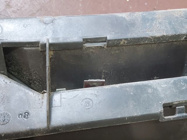 bontott CITROËN XSARA PICASSO Hűtőrács