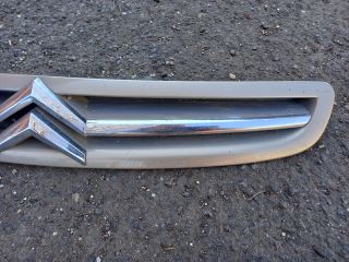 bontott CITROËN XSARA PICASSO Hűtőrács