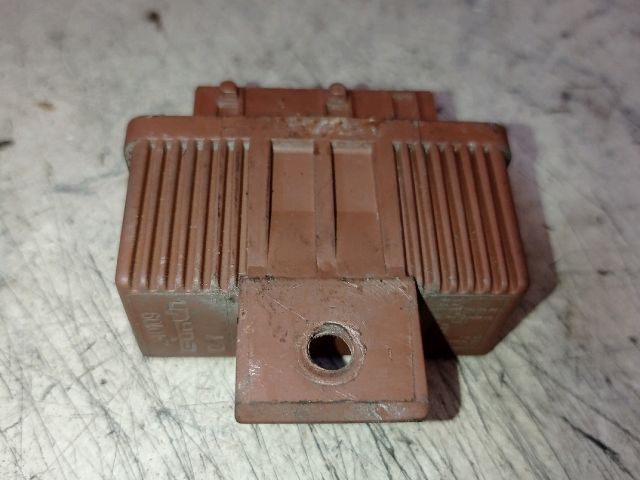 bontott CITROËN XSARA PICASSO Izzító Relé