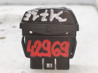 bontott CITROËN XSARA PICASSO Jobb első Ablakemelő Kapcsoló