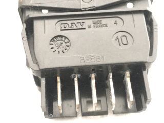 bontott CITROËN XSARA PICASSO Jobb első Ablakemelő Kapcsoló