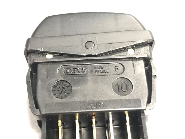 bontott CITROËN XSARA PICASSO Jobb első Ablakemelő Kapcsoló