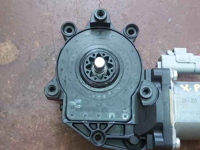 bontott CITROËN XSARA PICASSO Jobb első Ablakemelő Motor