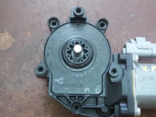 bontott CITROËN XSARA PICASSO Jobb első Ablakemelő Motor