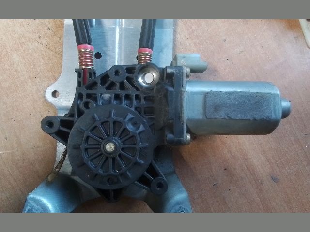 bontott CITROËN XSARA PICASSO Jobb első Ablakemelő Szerkezet (Elektromos)