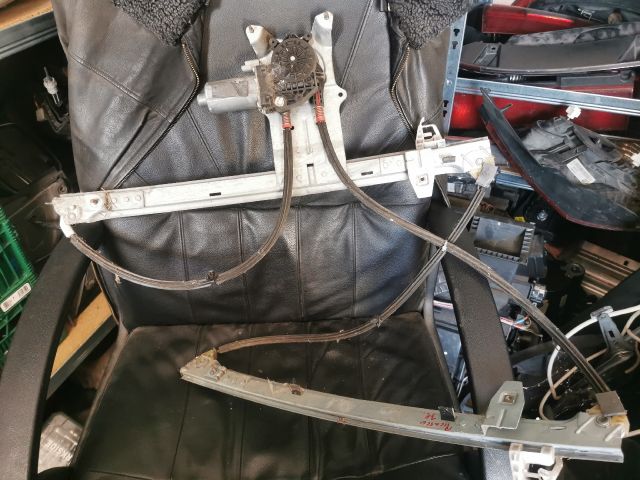 bontott CITROËN XSARA PICASSO Jobb első Ablakemelő Szerkezet (Elektromos)