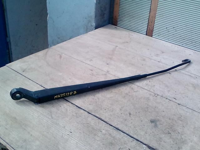 bontott CITROËN XSARA PICASSO Jobb első Ablaktörlő Kar