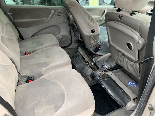 bontott CITROËN XSARA PICASSO Jobb első Ajtó Kárpit