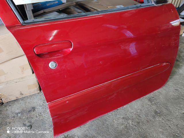 bontott CITROËN XSARA PICASSO Jobb első Ajtó (Részeivel)