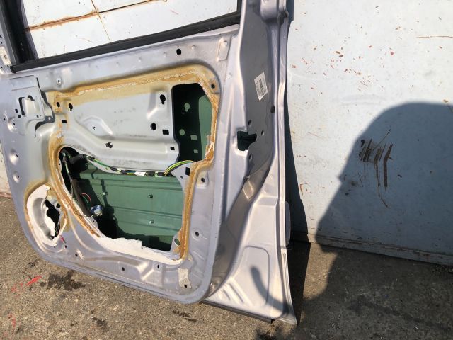 bontott CITROËN XSARA PICASSO Jobb első Ajtó (Üres lemez)