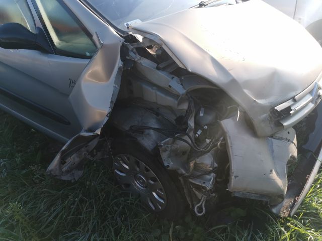 bontott CITROËN XSARA PICASSO Jobb első Ajtóhatároló