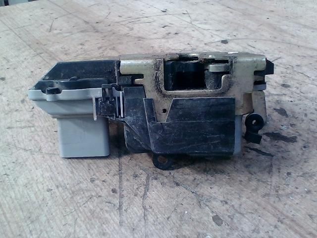 bontott CITROËN XSARA PICASSO Jobb első Ajtózár