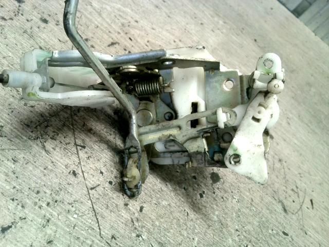 bontott CITROËN XSARA PICASSO Jobb első Ajtózár